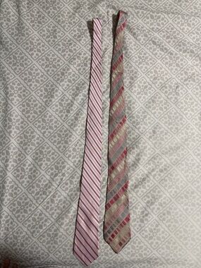 Calvin Klein & Kenneth Cole Pink and Cream Striped Silk Tie